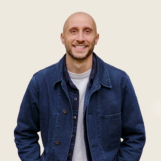 Evan Caulley is a Couples Counselor and Sex Therapist practicing in Bellevue, Washington